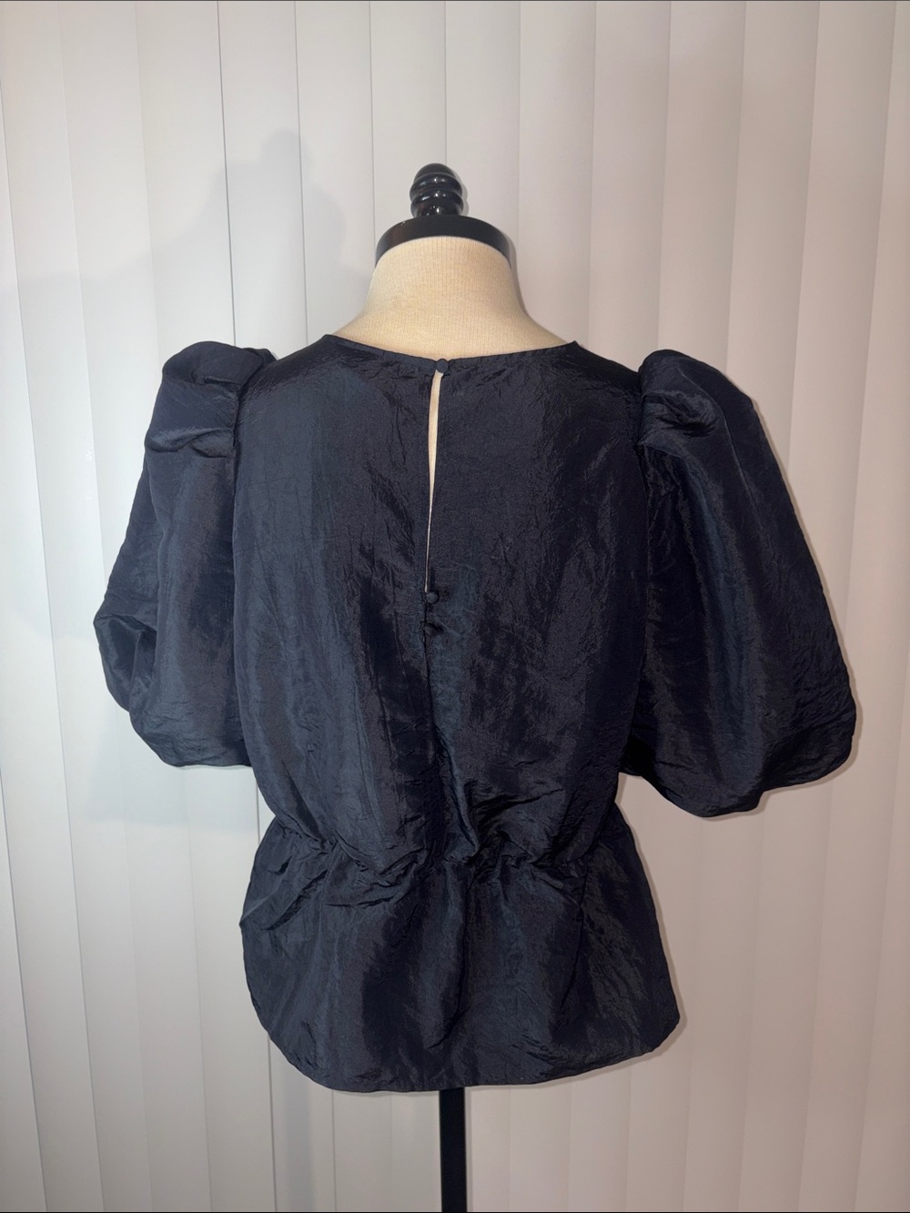H&M Black Puff Sleeve Peplum Blouse Shimmer Windbreaker Top Medium - Picture 4 of 7